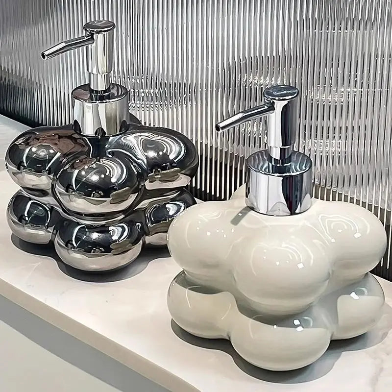 Creative Ball Ceramic Shampoo Potion Bottle Luxury Plating Silver Press Lotion Bottle Toilet Soap Dispenser Bathroom Accessories